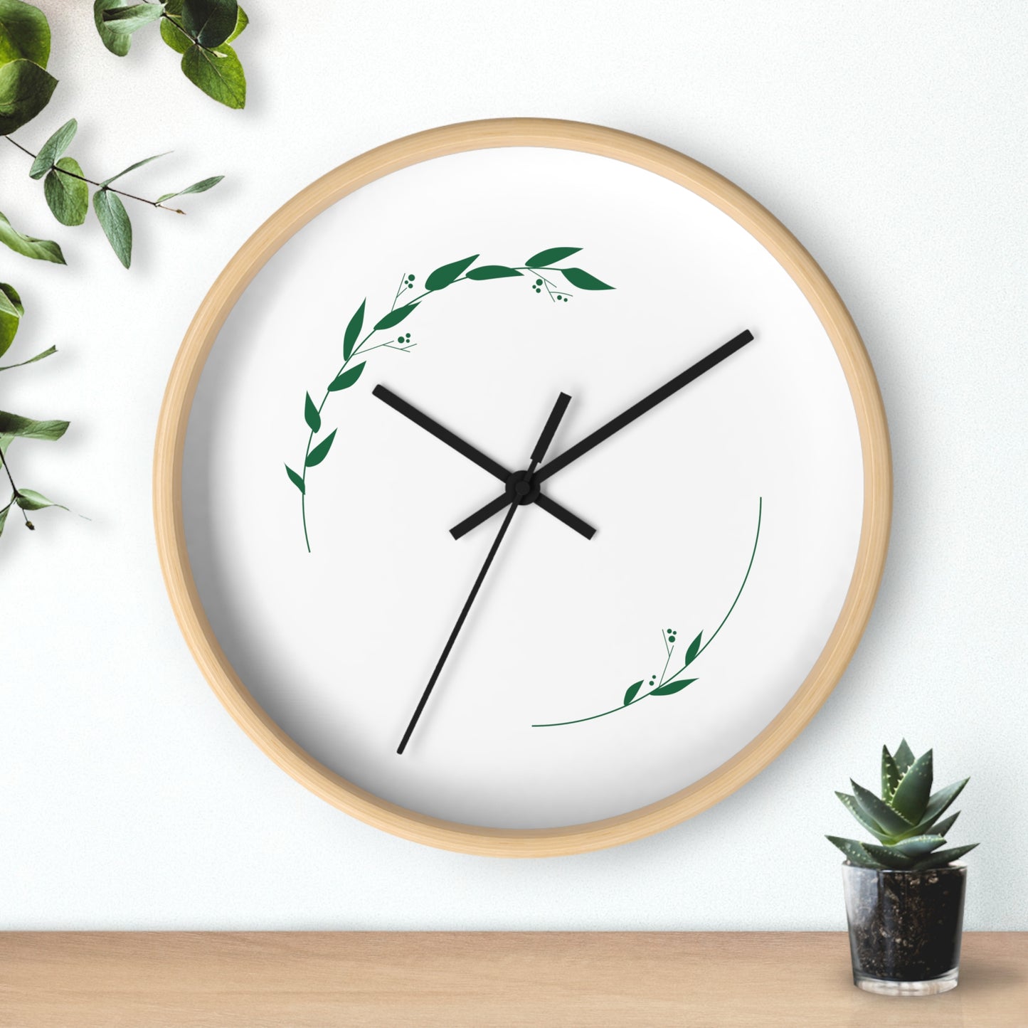Nature Wall Clock – Green Leaf Wreath Modern Home Décor